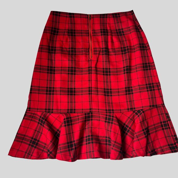 Moon Red Plaid Flounce Hem Skirt – Size Small - Picture 2 of 7